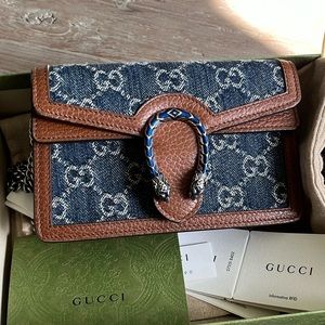 Gucci Dionysus Super Mini Bag